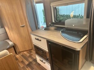 Weinsberg CaraOne 390 QD 2023 3 1