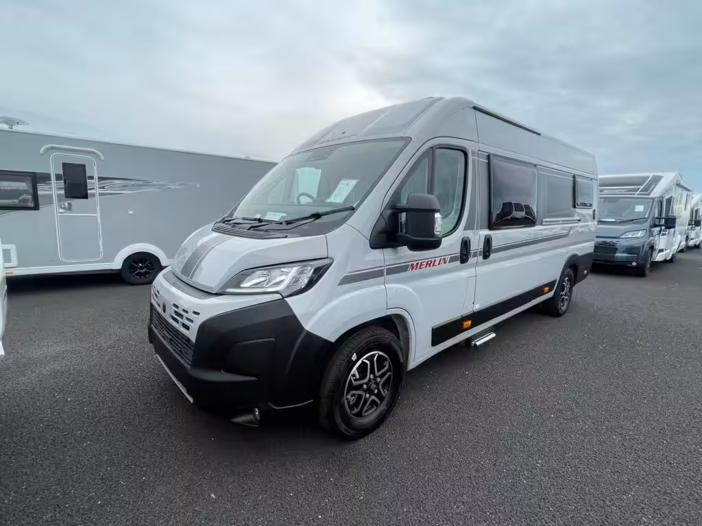 Swift Merlin 174